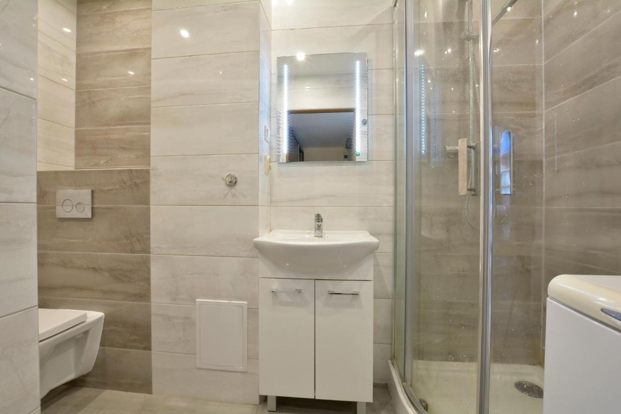 Dzien Dobry 3 Apartment Walbrzych
